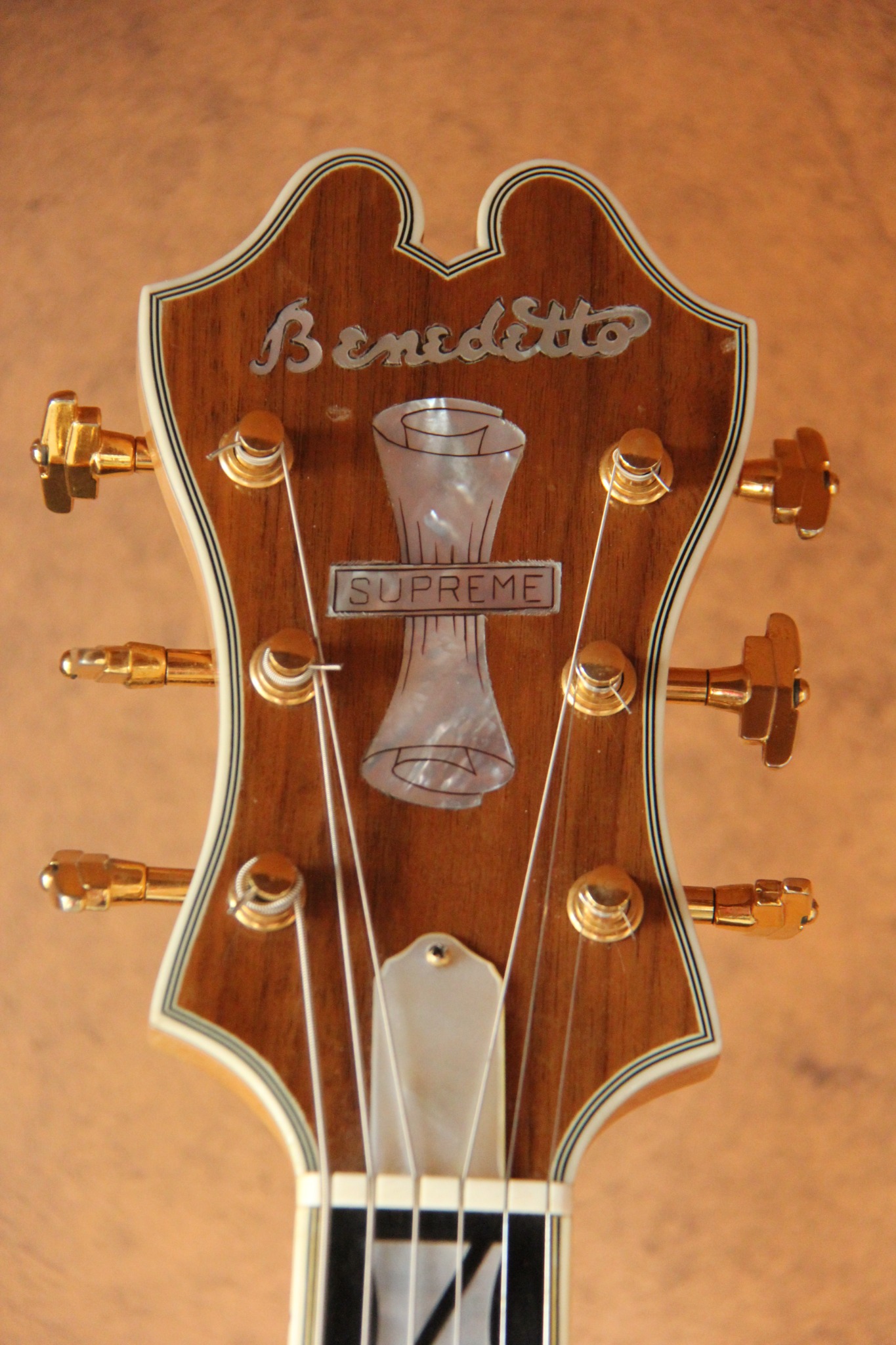 1978 Benedetto Supreme #1 Serial #1878 — headstock front